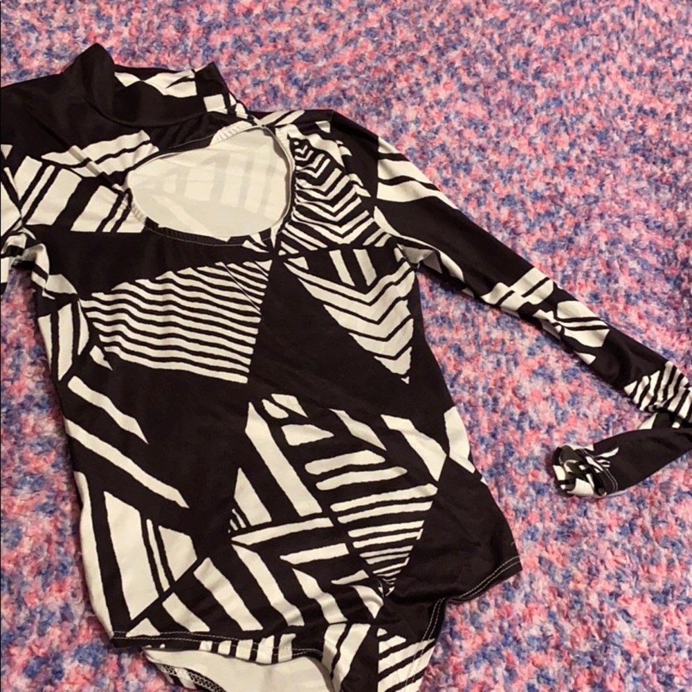 Shirt - Picture 2 of 3